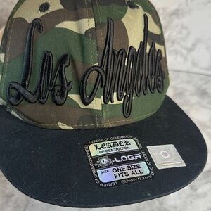 Líder of Generation Camo Los Angeles embroidered Snapback Hat unisex